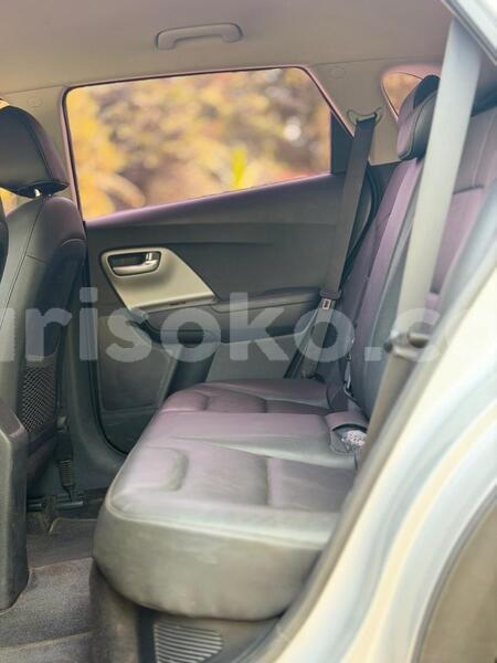 Big with watermark kia niro rwanda kigali 19900