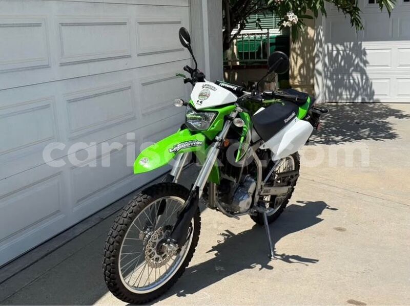 Big with watermark kawasaki klx rwanda nyanza 19902