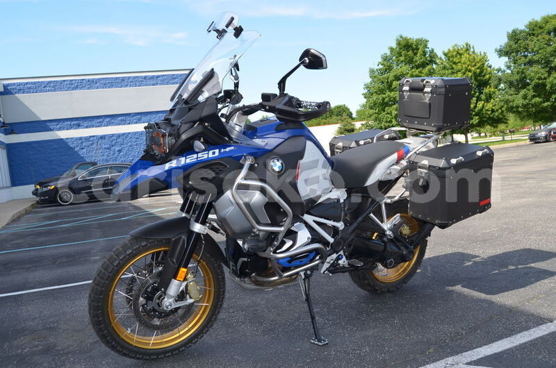 Big with watermark bmw r1200gs adventure rwanda bokwango 19908