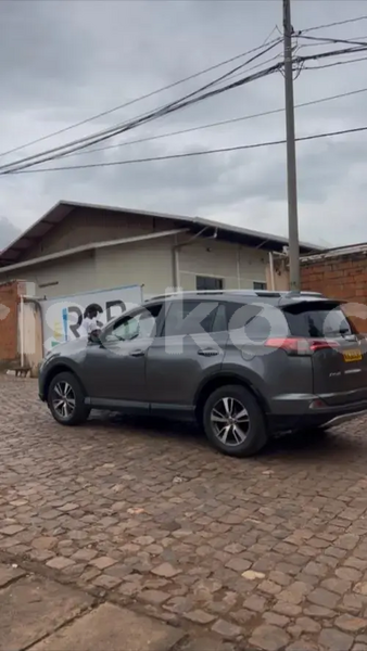 Big with watermark toyota rav4 rwanda kigali 19911