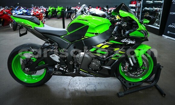 Acheter Occasion Moto Kawasaki Ninja ZX-10R Green à Kigali, Rwanda