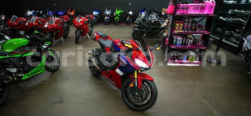 Big with watermark honda cbr 1000 rr rwanda kigali 19914