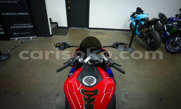 Acheter Occasion Moto Honda CBR 1000 RR Rouge à Kigali, Rwanda Acheter Occasion Moto Honda CBR 1000 RR Rouge à Kigali, Rwanda