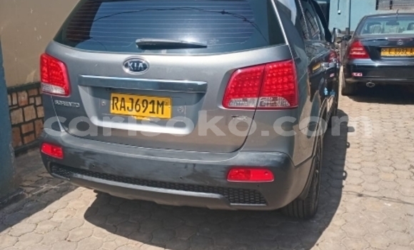 Acheter Occasion Voiture Kia Sorento Grey/silver à Kigali, Rwanda