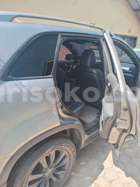 Big with watermark kia sorento rwanda kigali 19915