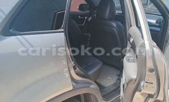 Acheter Occasion Voiture Kia Sorento Grey/silver à Kigali, Rwanda Acheter Occasion Voiture Kia Sorento Grey/silver à Kigali, Rwanda