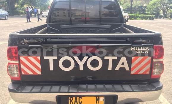 اشتري مستعمل Toyota Hilux Noir سيارة في Gicumbi في Rwanda اشتري مستعمل Toyota Hilux Noir سيارة في Gicumbi في Rwanda