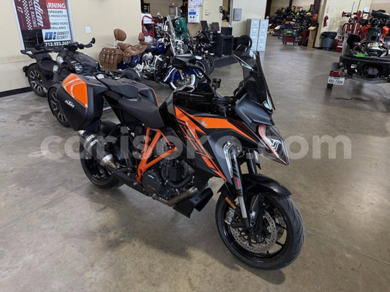 Big with watermark ktm superduke rwanda kigali 19922