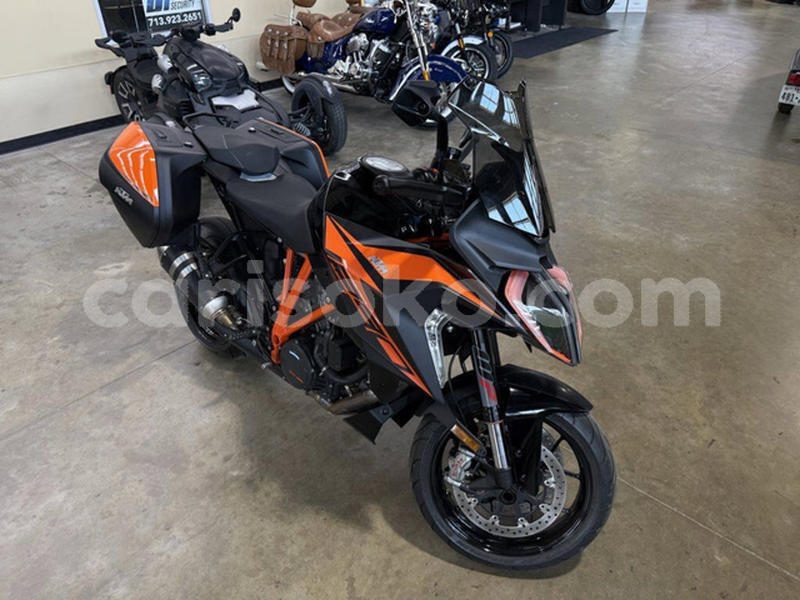 Big with watermark ktm superduke rwanda kigali 19922