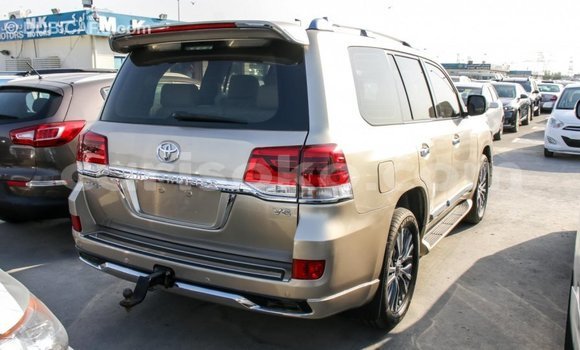 Acheter Import Voiture Toyota Land Cruiser Autre à Import - Dubai, Rwanda Acheter Import Voiture Toyota Land Cruiser Autre à Import - Dubai, Rwanda