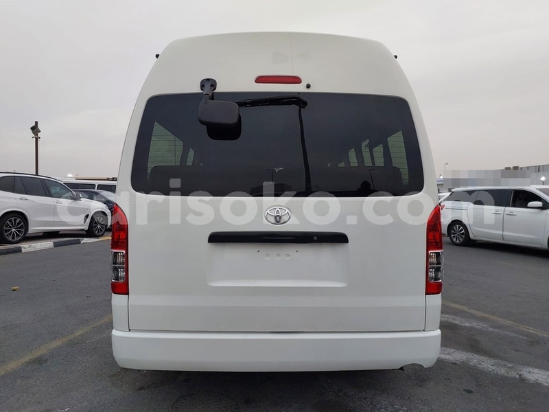 Big with watermark toyota hiace rwanda kigali 19927