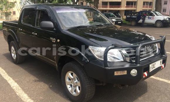 اشتري مستعمل Toyota Hilux Noir سيارة في Gicumbi في Rwanda اشتري مستعمل Toyota Hilux Noir سيارة في Gicumbi في Rwanda
