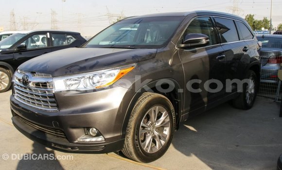 Buy Import Toyota Highlander Other Car in Import - Dubai in Rwanda Buy Import Toyota Highlander Other Car in Import - Dubai in Rwanda