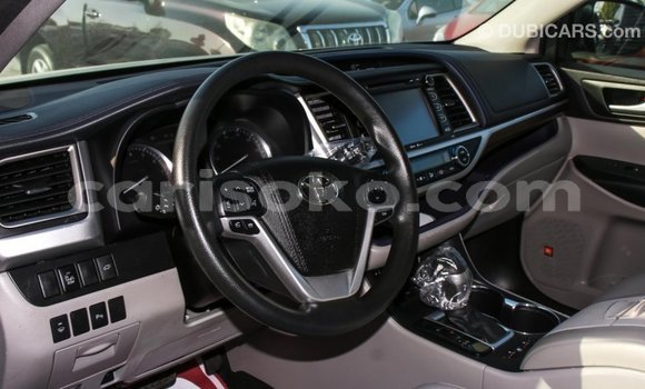 Buy Import Toyota Highlander Other Car in Import - Dubai in Rwanda Buy Import Toyota Highlander Other Car in Import - Dubai in Rwanda