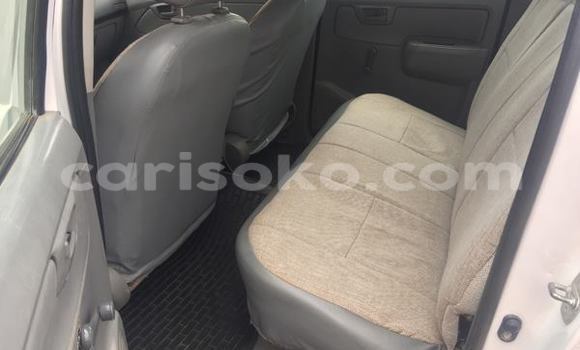 اشتري مستعمل Toyota Land Cruiser Blanc سيارة في Gicumbi في Rwanda اشتري مستعمل Toyota Land Cruiser Blanc سيارة في Gicumbi في Rwanda