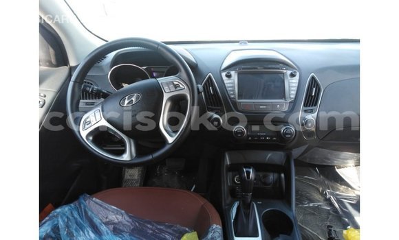 Sayi Imported Hyundai Tucson Noir Mota in Import - Dubai a Rwanda Sayi Imported Hyundai Tucson Noir Mota in Import - Dubai a Rwanda