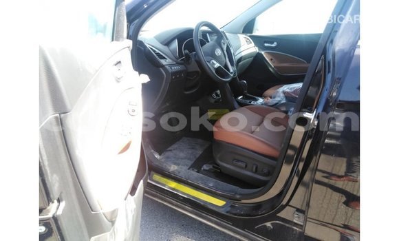 Sayi Imported Hyundai Santa Fe Noir Mota in Import - Dubai a Rwanda Sayi Imported Hyundai Santa Fe Noir Mota in Import - Dubai a Rwanda