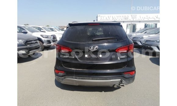 Sayi Imported Hyundai Santa Fe Noir Mota in Import - Dubai a Rwanda Sayi Imported Hyundai Santa Fe Noir Mota in Import - Dubai a Rwanda