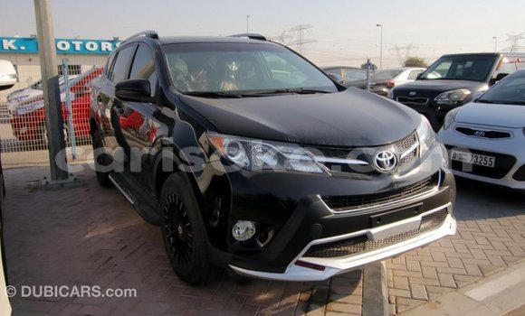 Sayi Imported Toyota RAV4 Noir Mota in Import - Dubai a Rwanda Sayi Imported Toyota RAV4 Noir Mota in Import - Dubai a Rwanda