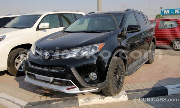 Sayi Imported Toyota RAV4 Noir Mota in Import - Dubai a Rwanda Sayi Imported Toyota RAV4 Noir Mota in Import - Dubai a Rwanda