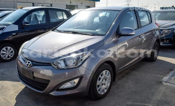 Acheter Import Voiture Hyundai i20 Autre à Import - Dubai, Rwanda Acheter Import Voiture Hyundai i20 Autre à Import - Dubai, Rwanda