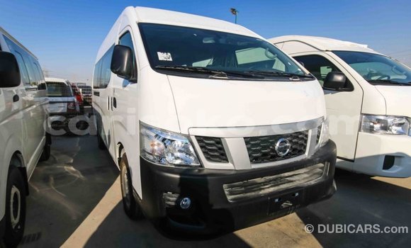 Buy Import Nissan 350Z White Car in Import - Dubai in Rwanda Buy Import Nissan 350Z White Car in Import - Dubai in Rwanda