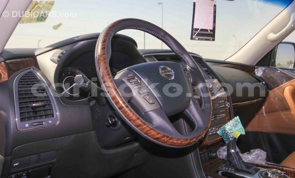 Acheter Import Voiture Nissan Patrol Blanc à Import - Dubai, Rwanda Acheter Import Voiture Nissan Patrol Blanc à Import - Dubai, Rwanda