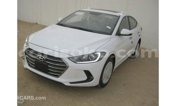 Acheter Import Voiture Hyundai Elantra Blanc à Import - Dubai, Rwanda Acheter Import Voiture Hyundai Elantra Blanc à Import - Dubai, Rwanda