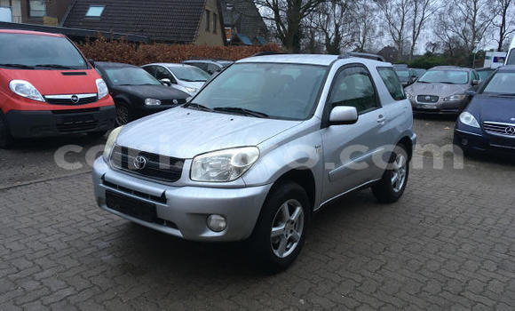 Buy Used Toyota RAV4 Silver Car in Kigali in Rwanda Buy Used Toyota RAV4 Silver Car in Kigali in Rwanda