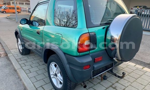 Sayi Na hannu Toyota RAV4 Beige Mota in Kigali a Rwanda Sayi Na hannu Toyota RAV4 Beige Mota in Kigali a Rwanda