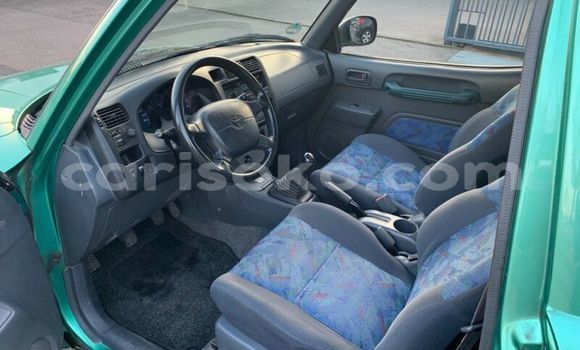 Sayi Na hannu Toyota RAV4 Beige Mota in Kigali a Rwanda Sayi Na hannu Toyota RAV4 Beige Mota in Kigali a Rwanda