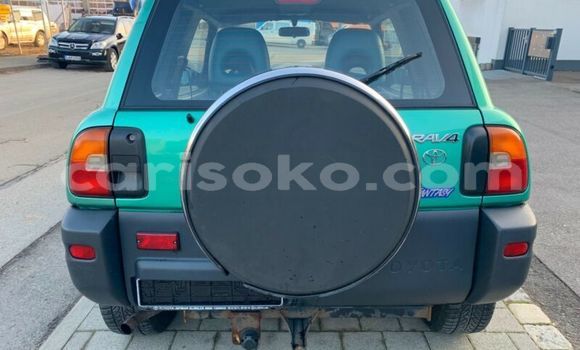 Sayi Na hannu Toyota RAV4 Beige Mota in Kigali a Rwanda Sayi Na hannu Toyota RAV4 Beige Mota in Kigali a Rwanda