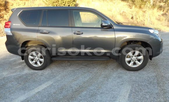 Buy Used Toyota Land Cruiser Prado Beige Car in Kigali in Rwanda Buy Used Toyota Land Cruiser Prado Beige Car in Kigali in Rwanda