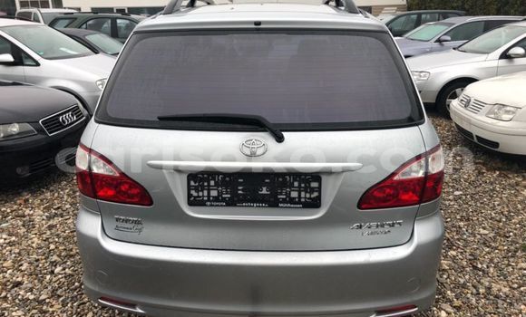Acheter Occasion Voiture Toyota Avensis Verso Gris à Kigali, Rwanda Acheter Occasion Voiture Toyota Avensis Verso Gris à Kigali, Rwanda