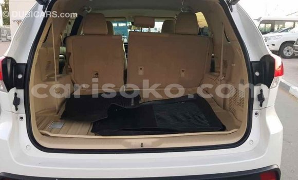 اشتري Imported Toyota Highlander Blanc سيارة في Import - Dubai في Rwanda اشتري Imported Toyota Highlander Blanc سيارة في Import - Dubai في Rwanda