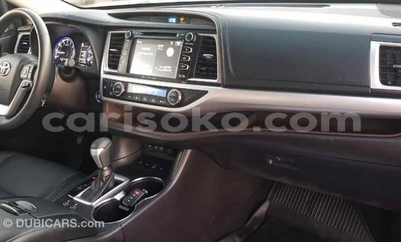 اشتري Imported Toyota Highlander Autre سيارة في Import - Dubai في Rwanda اشتري Imported Toyota Highlander Autre سيارة في Import - Dubai في Rwanda