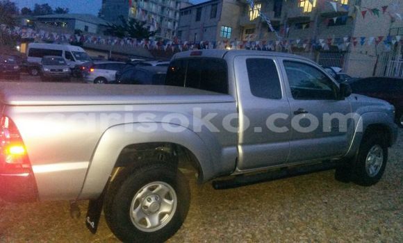 Acheter Neuf Voiture Toyota Tacoma Noir à Kigali, Rwanda Acheter Neuf Voiture Toyota Tacoma Noir à Kigali, Rwanda