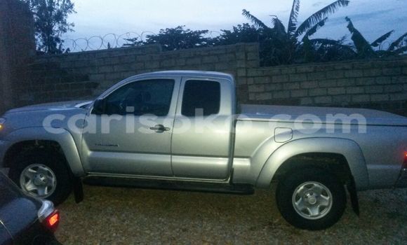 Acheter Neuf Voiture Toyota Tacoma Noir à Kigali, Rwanda Acheter Neuf Voiture Toyota Tacoma Noir à Kigali, Rwanda