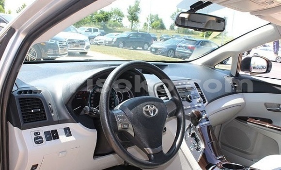 Sayi Imported Toyota Venza Gris Mota in Byumba a Byumba Sayi Imported Toyota Venza Gris Mota in Byumba a Byumba