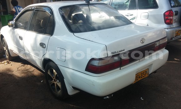 Sayi Sabo Toyota Corolla Blanc Mota in Kigali a Rwanda Sayi Sabo Toyota Corolla Blanc Mota in Kigali a Rwanda
