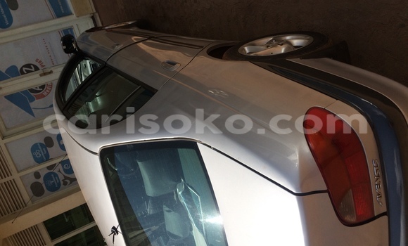 اشتري مستعمل Toyota Avensis Gris سيارة في Kigali في Rwanda اشتري مستعمل Toyota Avensis Gris سيارة في Kigali في Rwanda