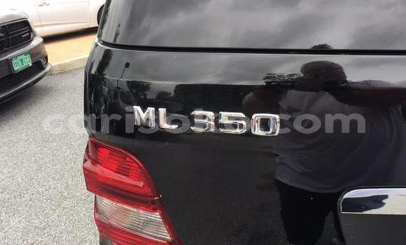 Sayi Na hannu Mercedes-Benz ML–Class Noir Mota in Kigali a Rwanda Sayi Na hannu Mercedes-Benz ML–Class Noir Mota in Kigali a Rwanda