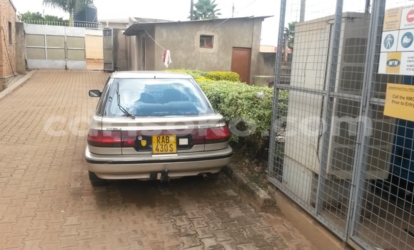 Acheter Occasion Voiture Toyota Corolla Autre à Kigali, Rwanda Acheter Occasion Voiture Toyota Corolla Autre à Kigali, Rwanda