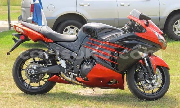 Buy Used Kawasaki Ninja ZX-12R Red Bike in Bokwango in Rwanda Buy Used Kawasaki Ninja ZX-12R Red Bike in Bokwango in Rwanda