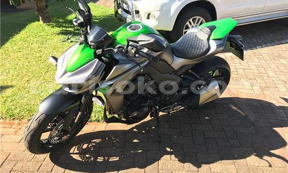 Buy Used Kawasaki Z 1000 Green Bike in Bokwango in Rwanda Buy Used Kawasaki Z 1000 Green Bike in Bokwango in Rwanda