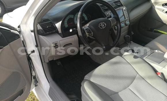 Buy Used Toyota Camry White Car in Bokwango in Rwanda Buy Used Toyota Camry White Car in Bokwango in Rwanda