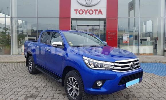 Sayi Na hannu Toyota Hilux Bleu Mota in Bokwango a Rwanda Sayi Na hannu Toyota Hilux Bleu Mota in Bokwango a Rwanda
