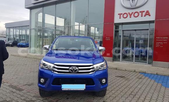 Sayi Na hannu Toyota Hilux Bleu Mota in Bokwango a Rwanda Sayi Na hannu Toyota Hilux Bleu Mota in Bokwango a Rwanda