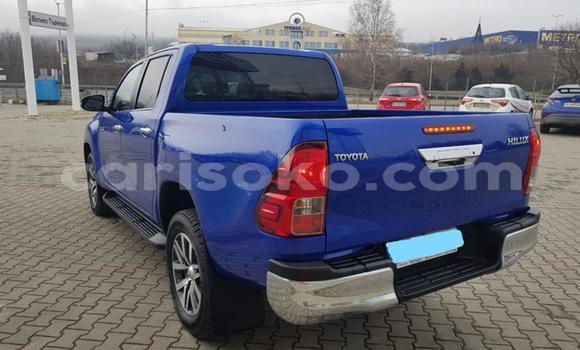 Sayi Na hannu Toyota Hilux Bleu Mota in Bokwango a Rwanda Sayi Na hannu Toyota Hilux Bleu Mota in Bokwango a Rwanda