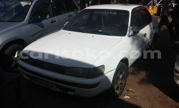 Sayi Sabo Toyota Corolla Blanc Mota in Kigali a Rwanda Sayi Sabo Toyota Corolla Blanc Mota in Kigali a Rwanda